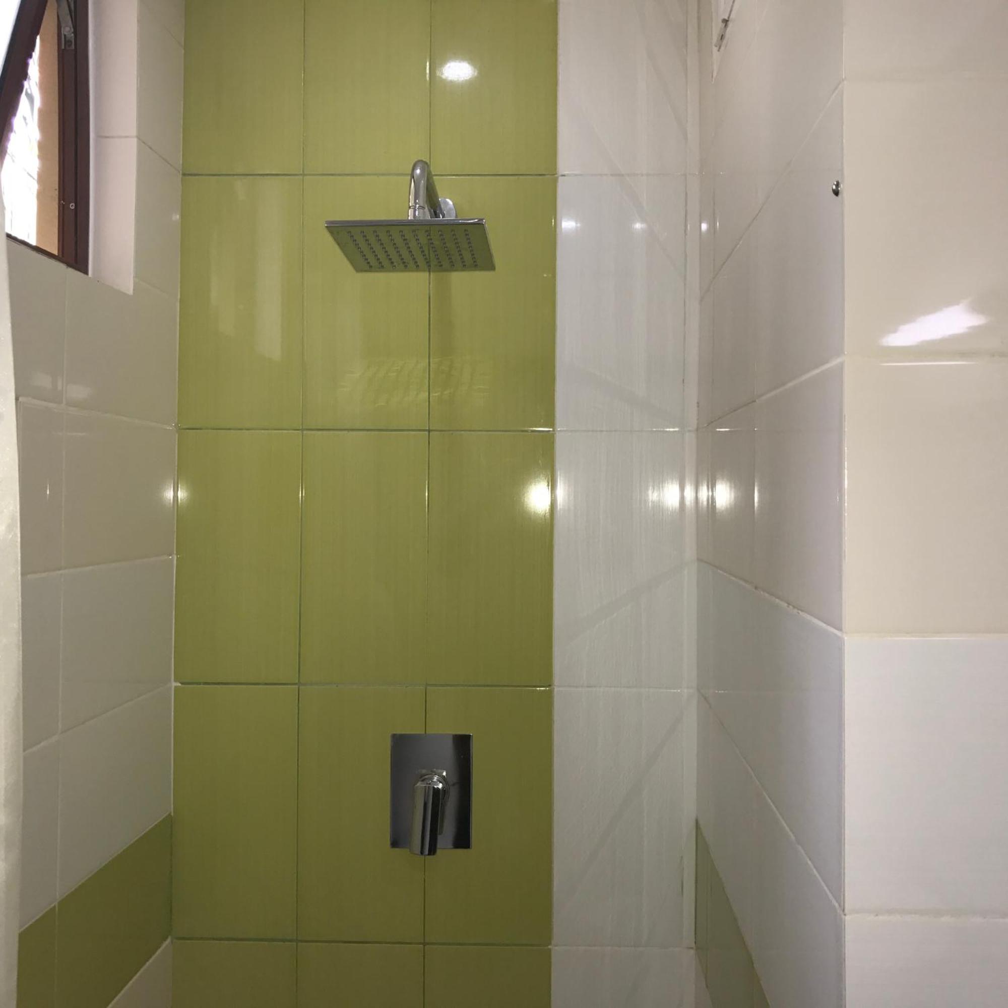 Saninro Hotel - Ragama Ngoại thất bức ảnh
